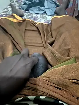 Mallupaiyanaachu online show from February 3, 1:30 pm