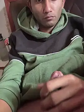 Sexyslimguyy online show from January 24, 2:18 am