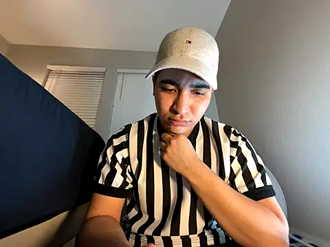 Ryan Garcia  online show from October 9, 6:40 am