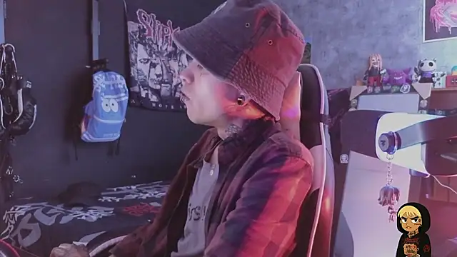 AcidMilo online show from February 10, 5:28 pm