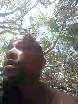 Snapshot of RussaoCF chatting on October 27, 11:01 am RussaoCF online show from October 27, 11:01 am