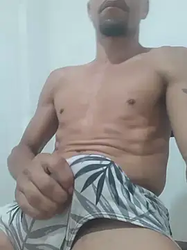 Snapshot of RussaoCF chatting on February 24, 8:14 pm RussaoCF online show from February 24, 8:14 pm