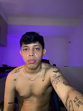 tonysexyboy online show from March 17, 5:43 am