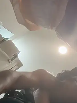 trueking01 online show from October 21, 8:01 pm