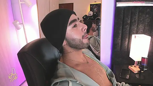 ItsMeEros online show from March 30, 11:17 pm