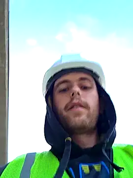 Snapshot of stonerkid578 chatting on October 22, 1:37 pm stonerkid578 online show from October 22, 1:37 pm