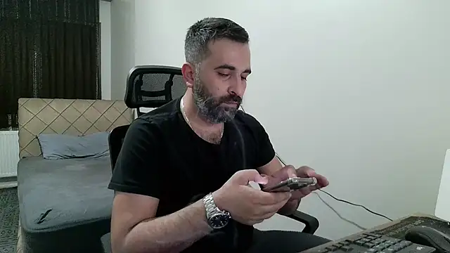 tgltplsr online show from February 8, 9:30 pm