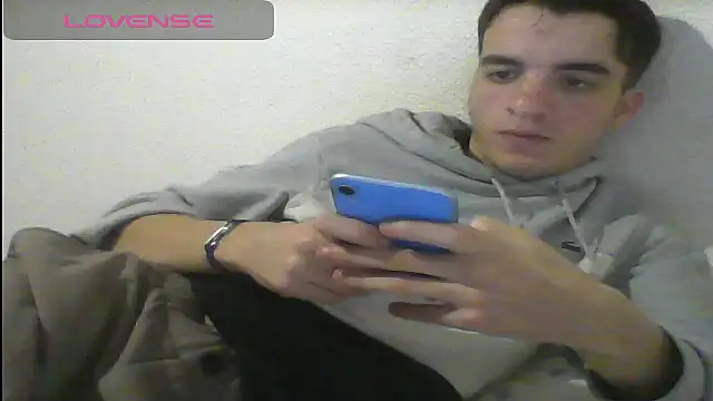 Tombgy07 online show from February 3, 9:39 pm