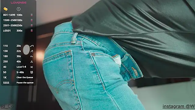 wild col  online show from October 2, 10:41 am