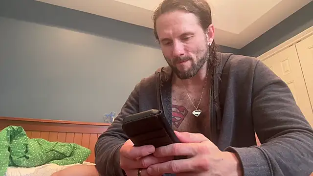 Snapshot of alexmannd chatting on December 26, 2:27 pm alexmannd online show from December 26, 2:27 pm