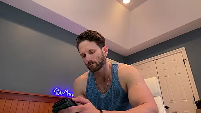 Snapshot of alexmannd chatting on March 2, 3:52 pm alexmannd online show from March 2, 3:52 pm