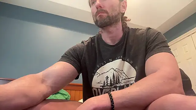 Snapshot of alexmannd chatting on January 4, 4:43 pm alexmannd online show from January 4, 4:43 pm