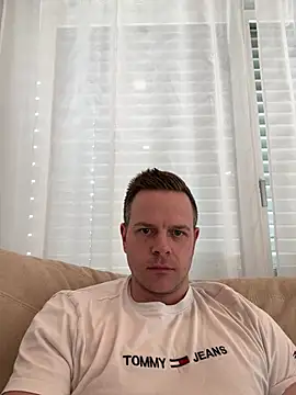 Snapshot of Danii0790 chatting on February 8, 3:00 pm Danii0790 online show from February 8, 3:00 pm