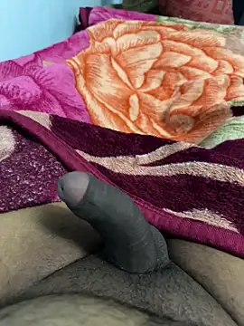 Snapshot of Honeydick7 chatting on September 28, 7:12 pm Honeydick7 online show from September 28, 7:12 pm