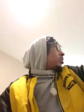 Z3US UP 1 online show from December 17, 1:24 am