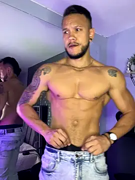 ARON TAYLER01 online show from September 11, 10:47 am