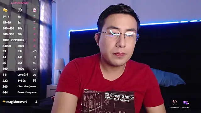 andrewmhilton  online show from February 4, 8:49 pm