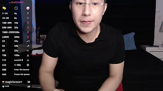 andrewmhilton  online show from February 9, 3:43 am