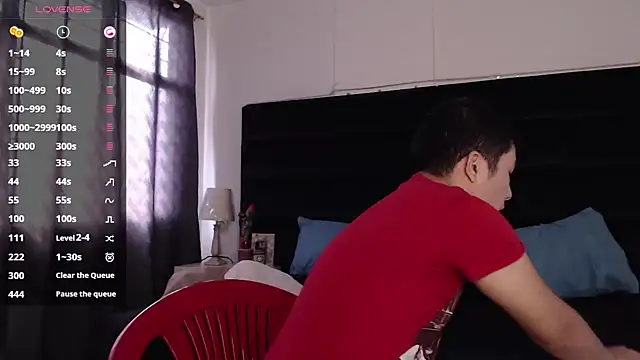 andrewmhilton  online show from February 21, 9:43 pm