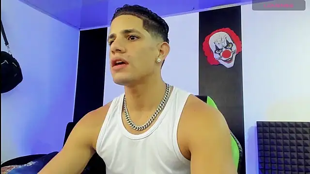 jhonnysnow17 online show from December 25, 2:03 am