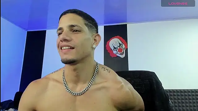 jhonnysnow17 online show from January 18, 7:15 pm