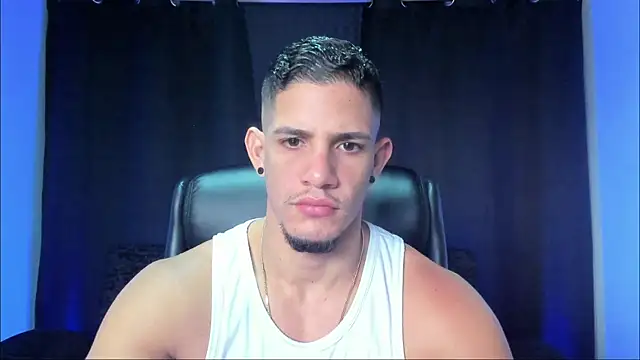 jhonnysnow17 online show from September 20, 4:07 pm