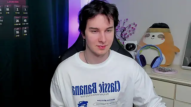 Vincent Strong online show from March 20, 1:26 pm