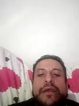 Snapshot of kevin613603 chatting on October 19, 9:34 am kevin613603 online show from October 19, 9:34 am