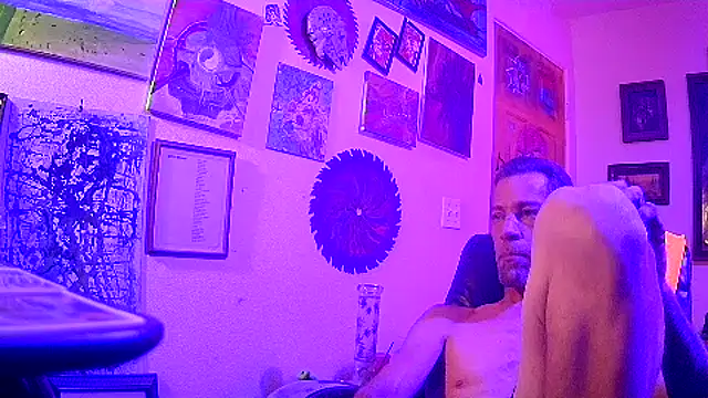 druetrue online show from October 2, 6:06 am