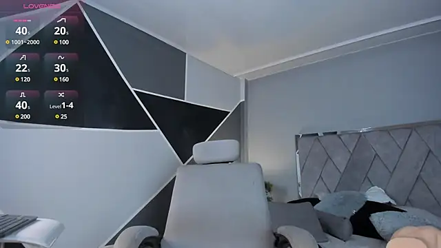 Snapshot of Markbrown chatting on January 5, 5:20 pm Markbrown online show from January 5, 5:20 pm