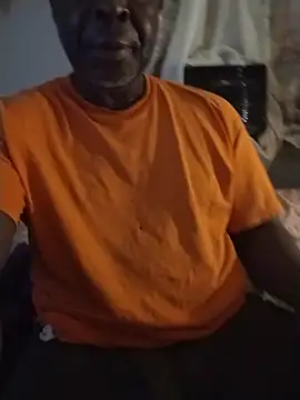 Snapshot of macnificent1fr chatting on September 27, 3:04 am macnificent1fr online show from September 27, 3:04 am