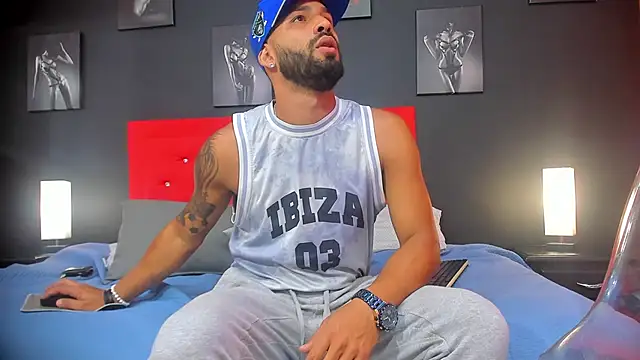 Thiagogomez online show from February 21, 12:28 pm