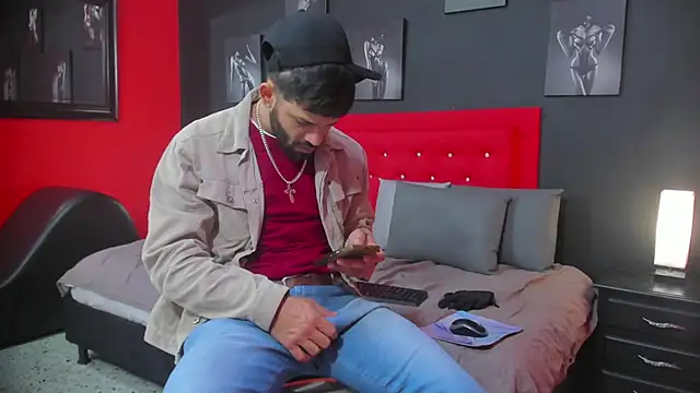 Thiagogomez online show from October 3, 12:43 pm