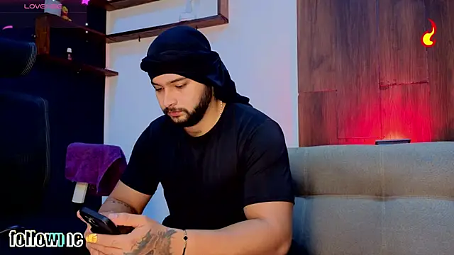 Andrew Brown online show from November 29, 5:26 pm