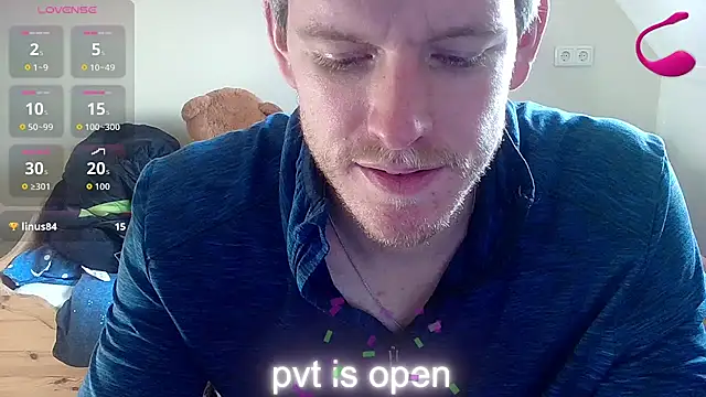 Snapshot of Love_Bert chatting on October 13, 2:34 pm Love Bert online show from October 13, 2:34 pm