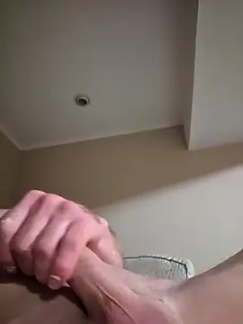 Travislovescum online show from November 15, 6:48 am