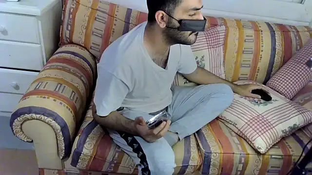 boymoon 20 online show from December 27, 10:05 pm