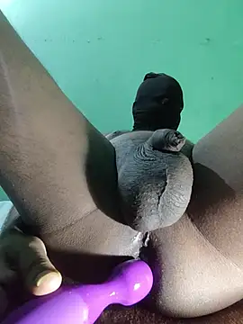tinycockguy4 online show from July 18, 8:09 am