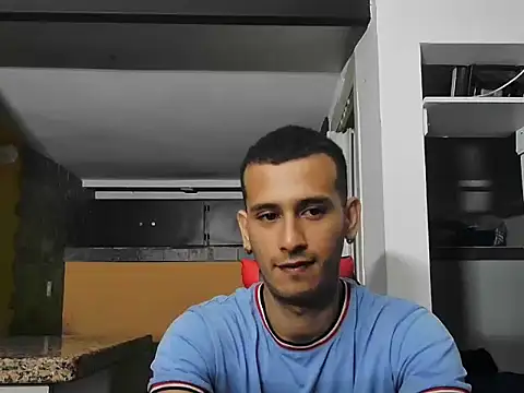 talktome4 online show from February 28, 5:17 am