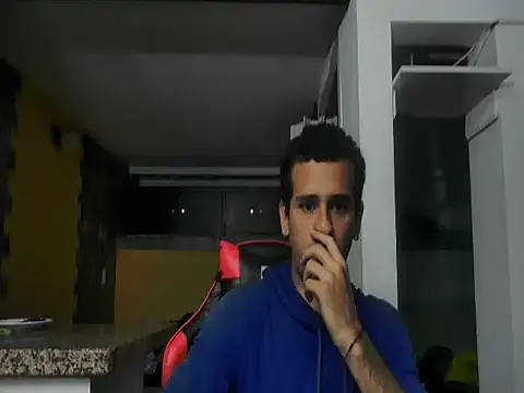 talktome4 online show from April 24, 10:56 pm