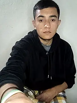 Thick Cock online show from October 31, 2:35 am