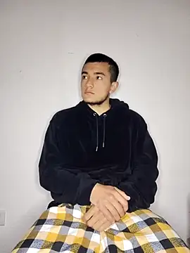 Thick Cock online show from September 26, 2:20 am