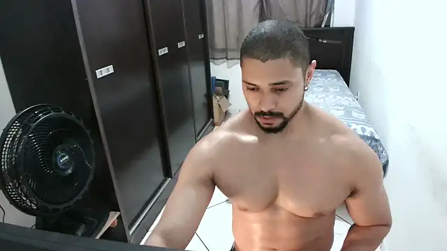 Snapshot of Brian_Aries chatting on March 5, 4:02 am Brian Aries online show from March 5, 4:02 am