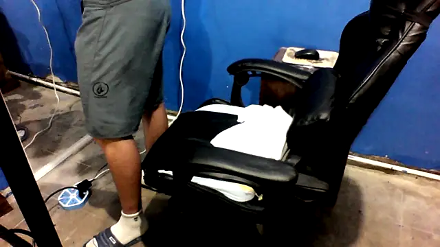 ElmaCannon online show from February 3, 7:29 am