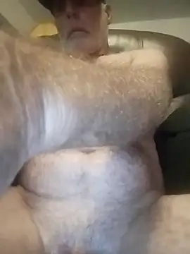 ColdVisitor online show from December 5, 8:22 am