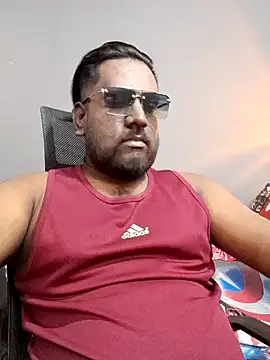 Snapshot of Rayansmith_ chatting on February 1, 9:40 pm Rayansmith  online show from February 1, 9:40 pm