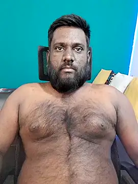 Rayansmith  online show from March 9, 2:05 am