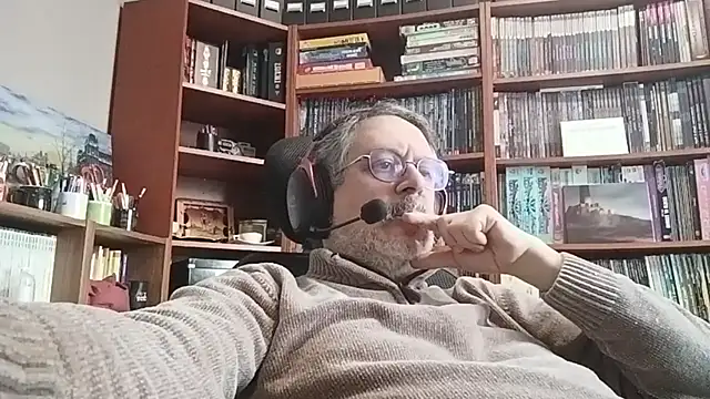 Mandra is a whore online show from October 31, 9:45 am