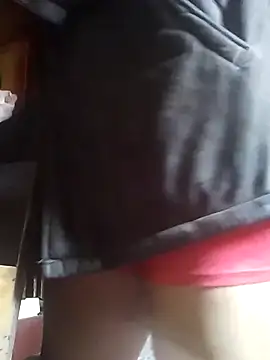 Snapshot of davidatration15 chatting on October 3, 1:49 pm davidatration15 online show from October 3, 1:49 pm