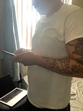 Snapshot of PeterGrandee chatting on September 22, 5:45 pm PeterGrandee online show from September 22, 5:45 pm